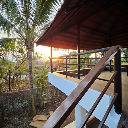 Patil'S Greenwoods Farmhouse Navi Mumbai Bagian luar foto